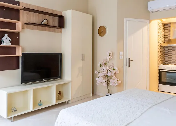 Apartment Romeo 2 *